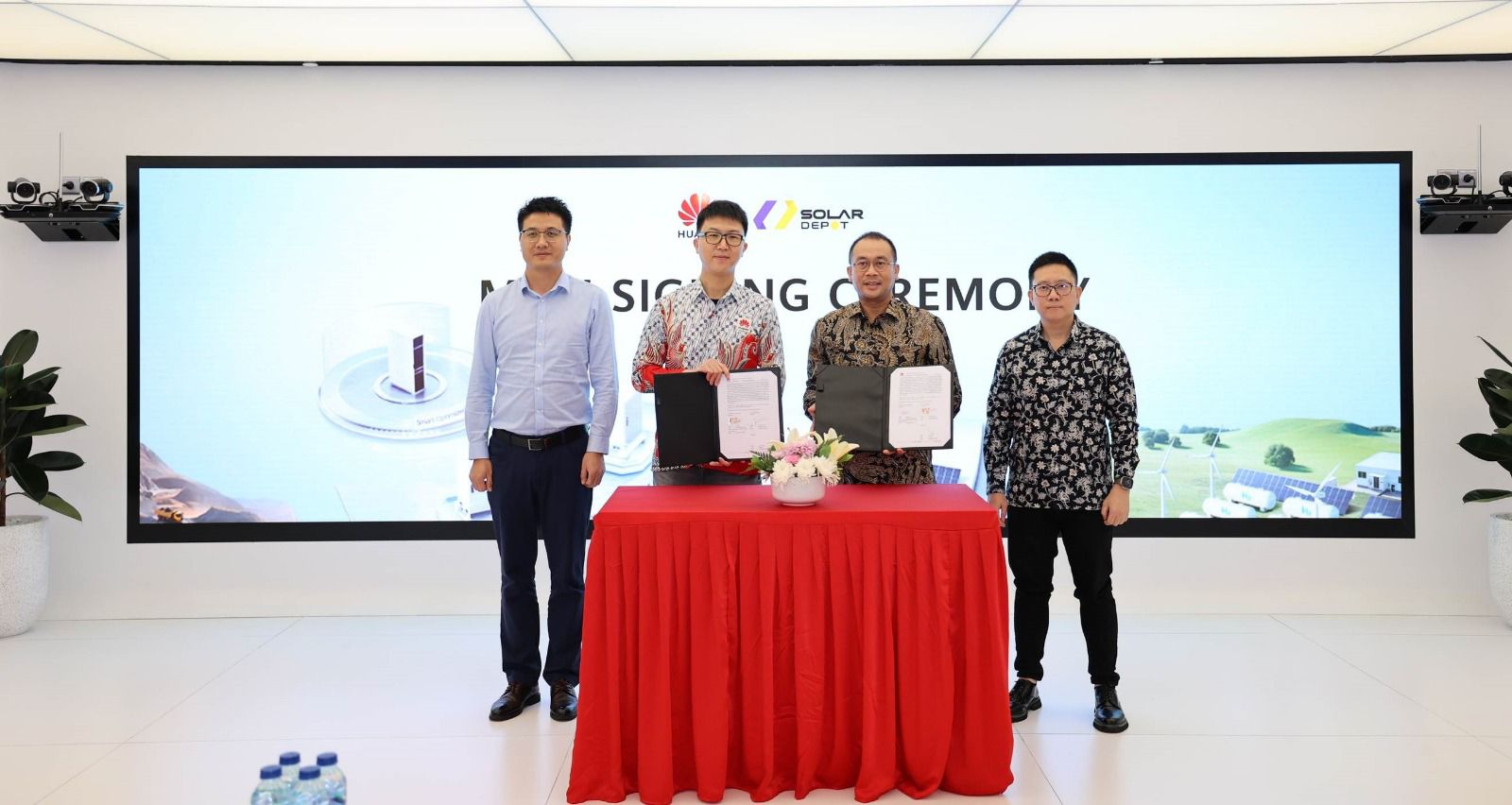 Dorong Transisi Energi, Solar Depot & HUAWEI Hadirkan Solusi Microgrid